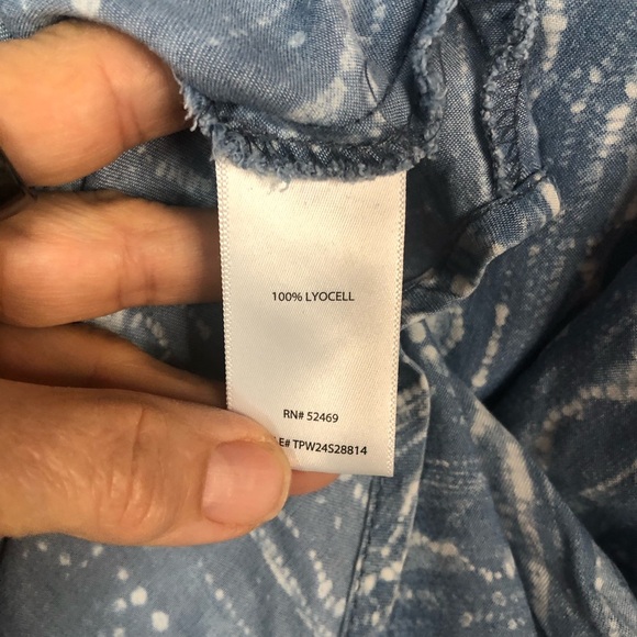 Pioneer Women Sleeveless Dress Fluttery V Point Back Hem Loose Fit Shades Blue - Picture 9 of 10